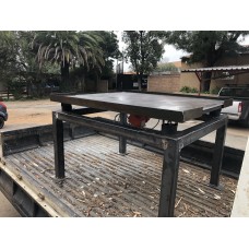Vibrating Table 1.5m x 1m